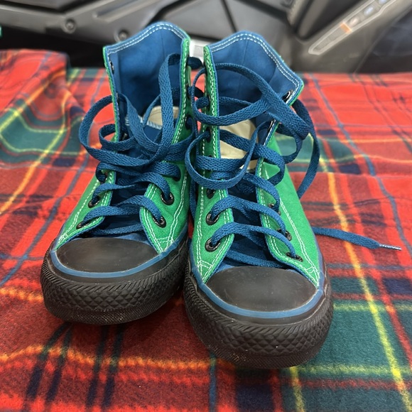 Custom Seahawks Converse - Picture 3 of 5